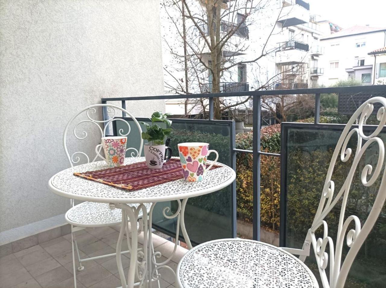 Laura Apartment Venice 4 P. 15 M To Venice Mestre Exterior foto